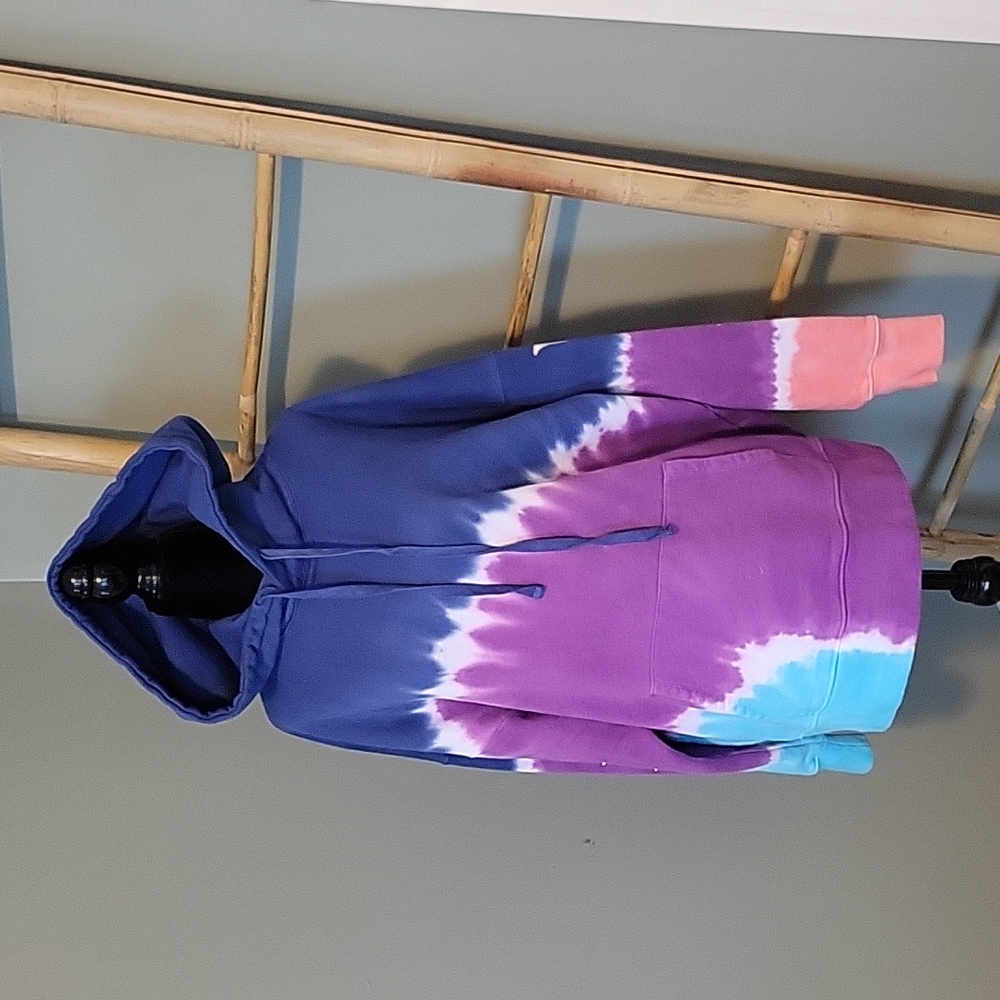 AE Young Money Tie dyed hoodie